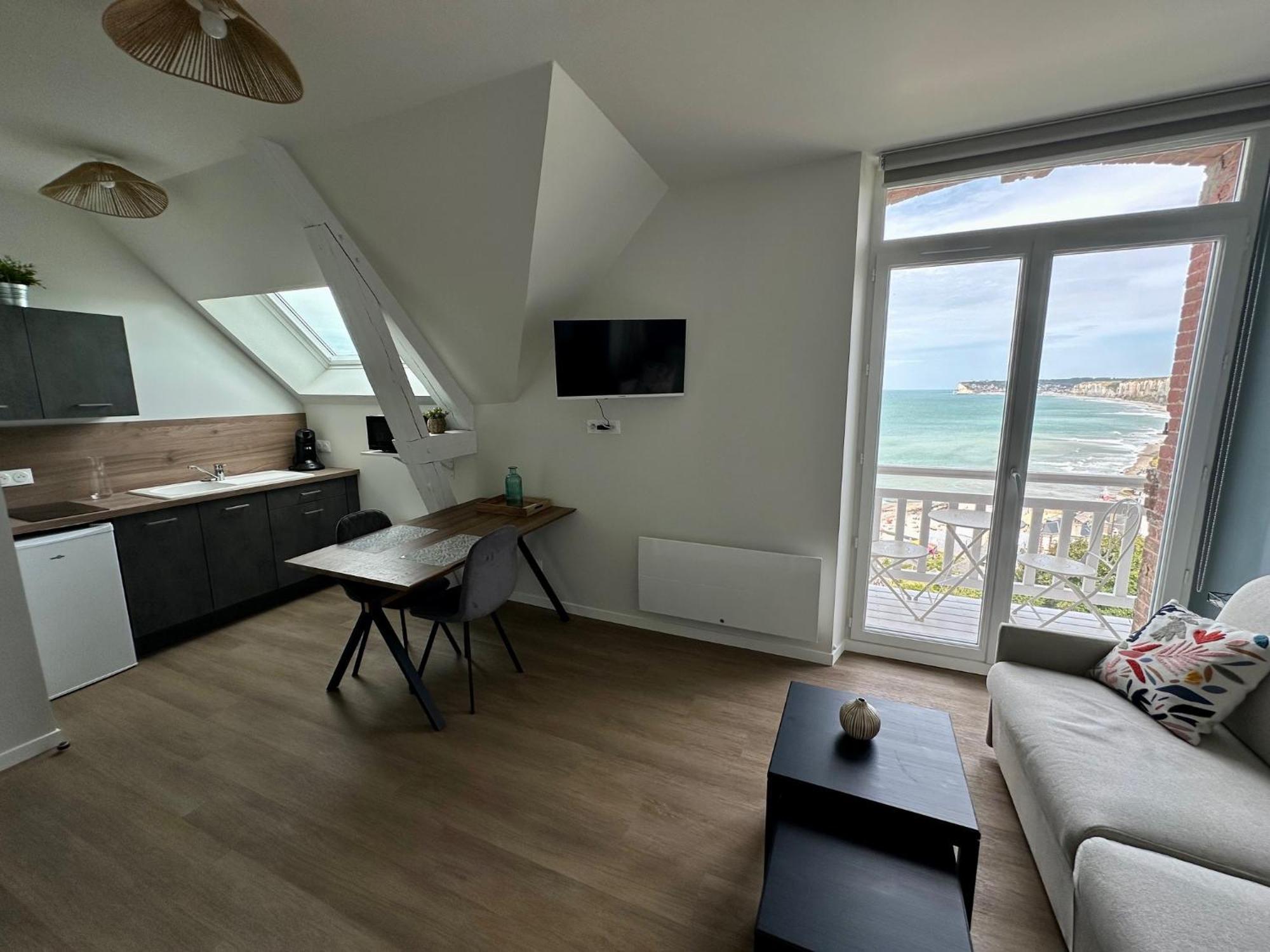 Le Rivage